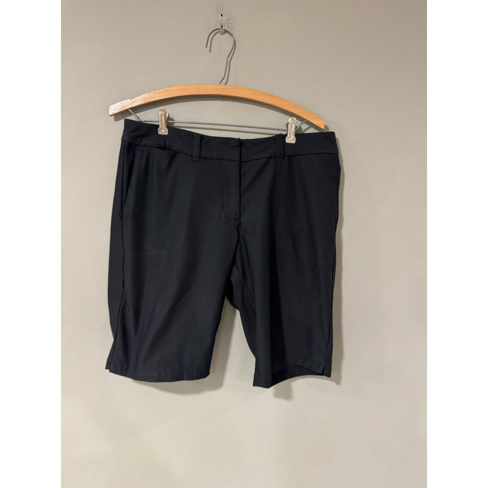 Nike Golf‎ Dri-fit Bermuda Shorts Women’s Size 8 Black
